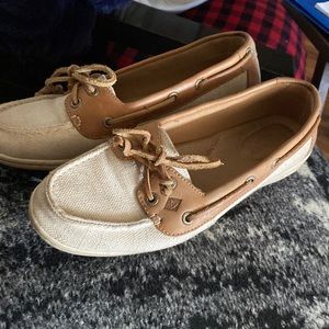 Sperry shoes